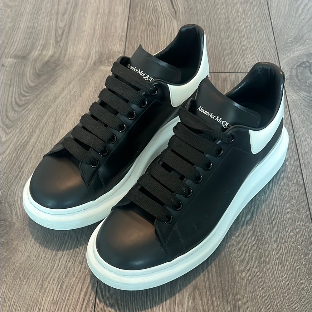 Alexander McQueen Oversized Sneaker Men's 42
